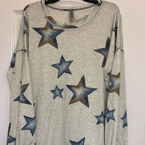 HoneyMe Boutique Top, New without tags, Size XXL